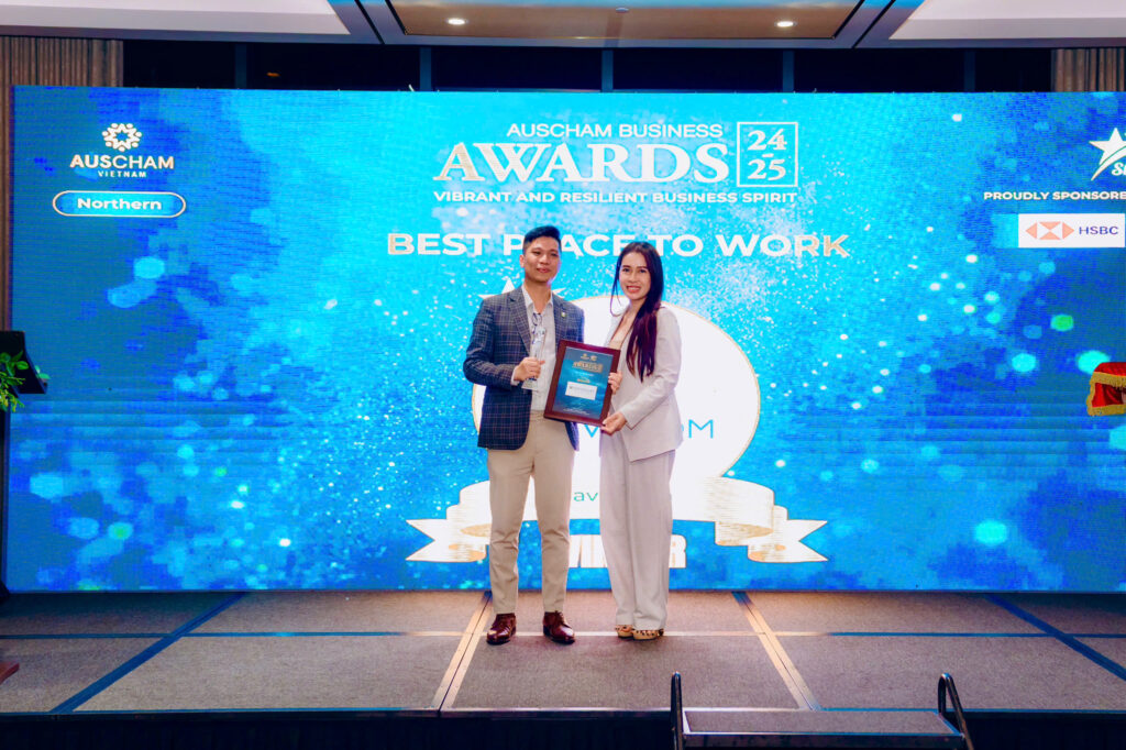 savvycom nhận giải thưởng nơi làm việc tốt nhất