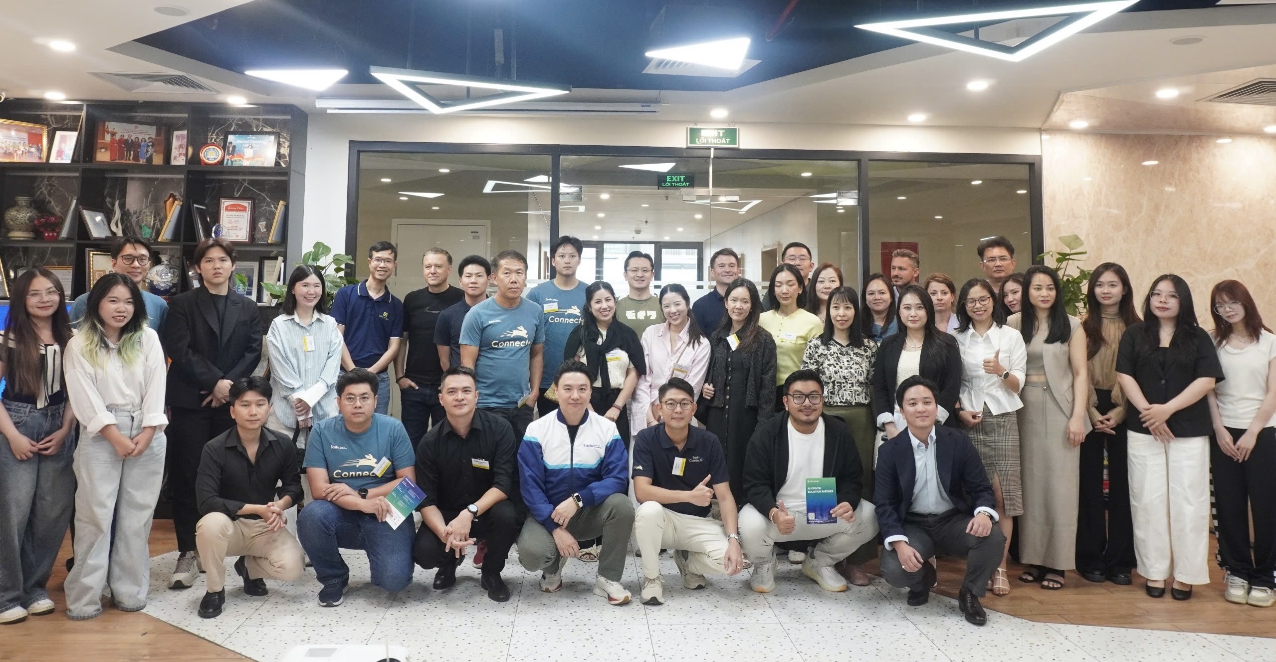 IMG 2316 Savvycom chào đón đoàn học viên Sasin Executive MBA