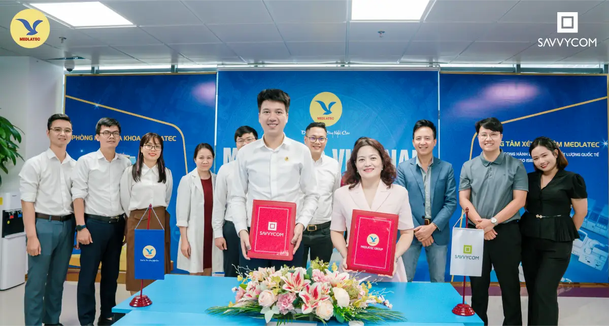 Savvycom và MEDLATEC hợp tác triển khai giải pháp số cho lĩnh vực y tế Savvycom và MEDLATEC hợp tác triển khai giải pháp số cho lĩnh vực y tế
